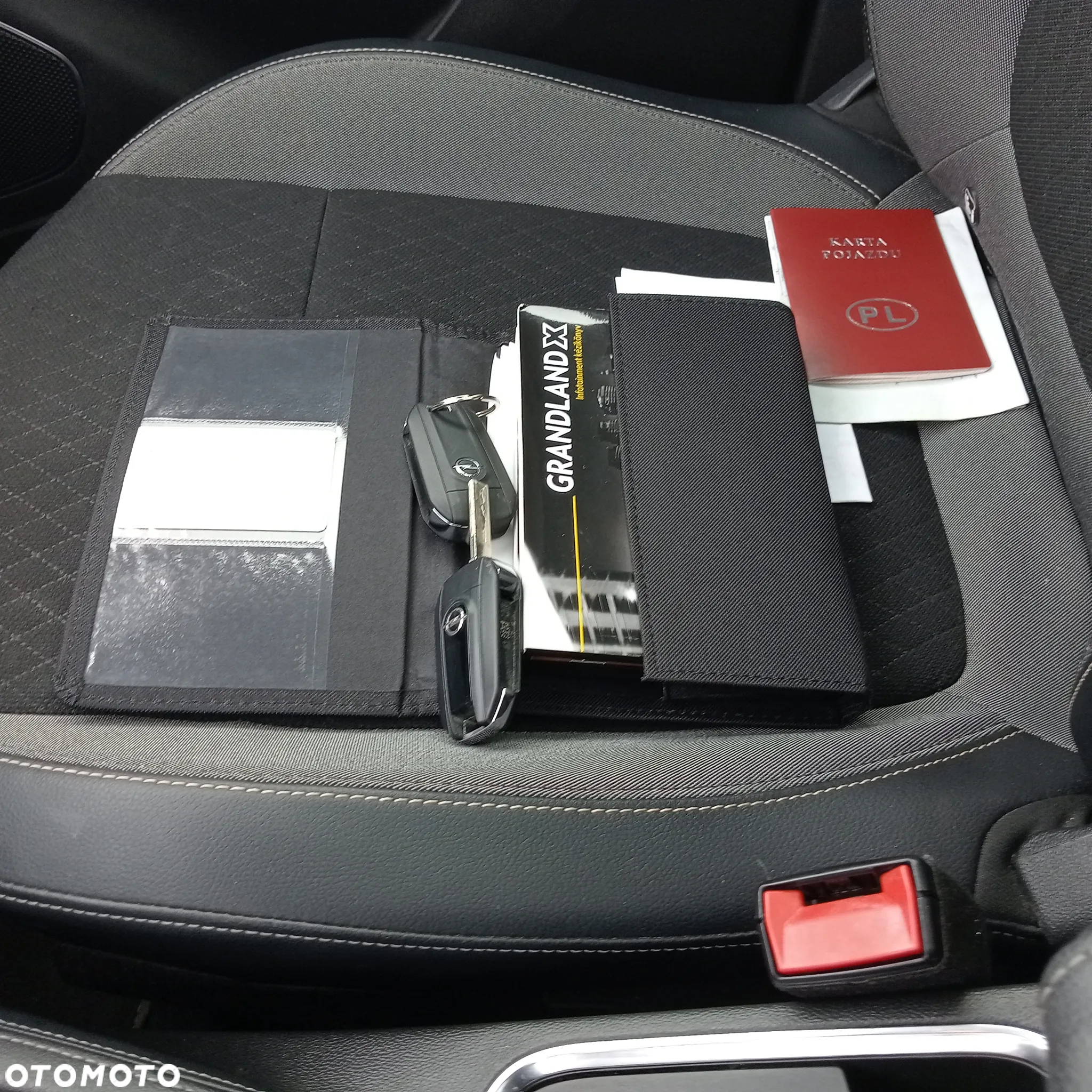 Opel Grandland X 1.2 T Enjoy S&S - 17