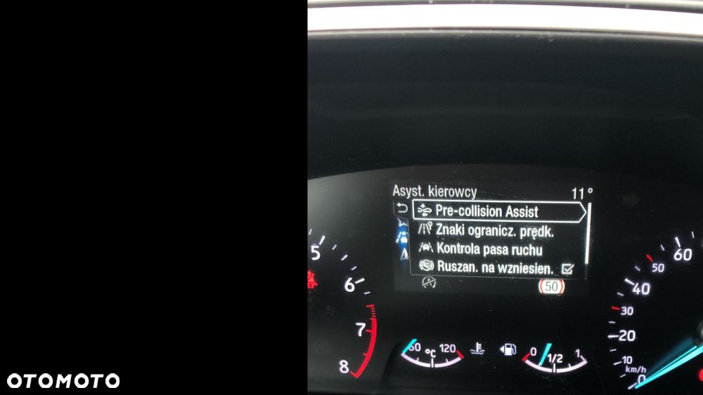 Ford Focus 1.5 EcoBoost SYNC Edition ASS - 8