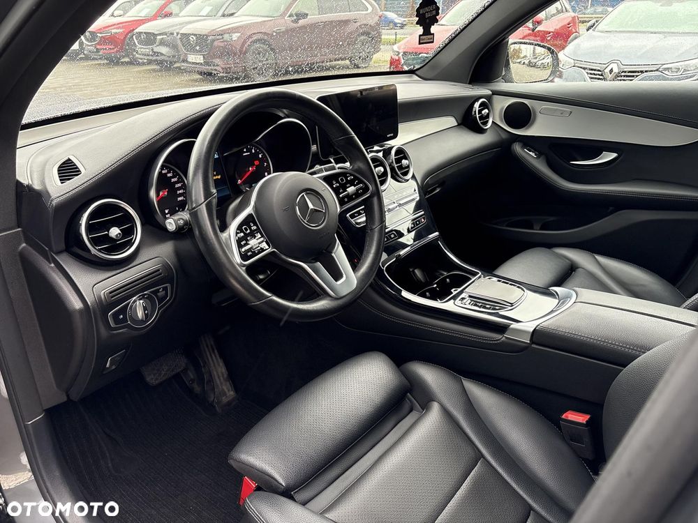 Mercedes-Benz GLC - 9