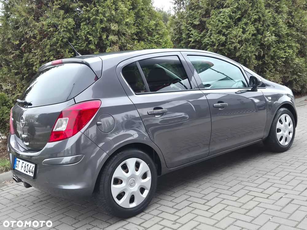 Opel Corsa 1.4 16V Satellite - 13