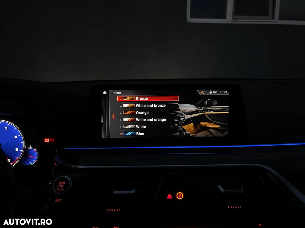 BMW Seria 5 520d xDrive Aut. Luxury Line - 19