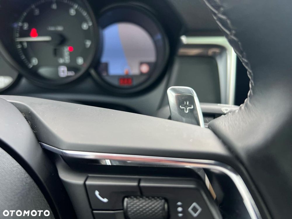 Porsche Macan Standard - 14