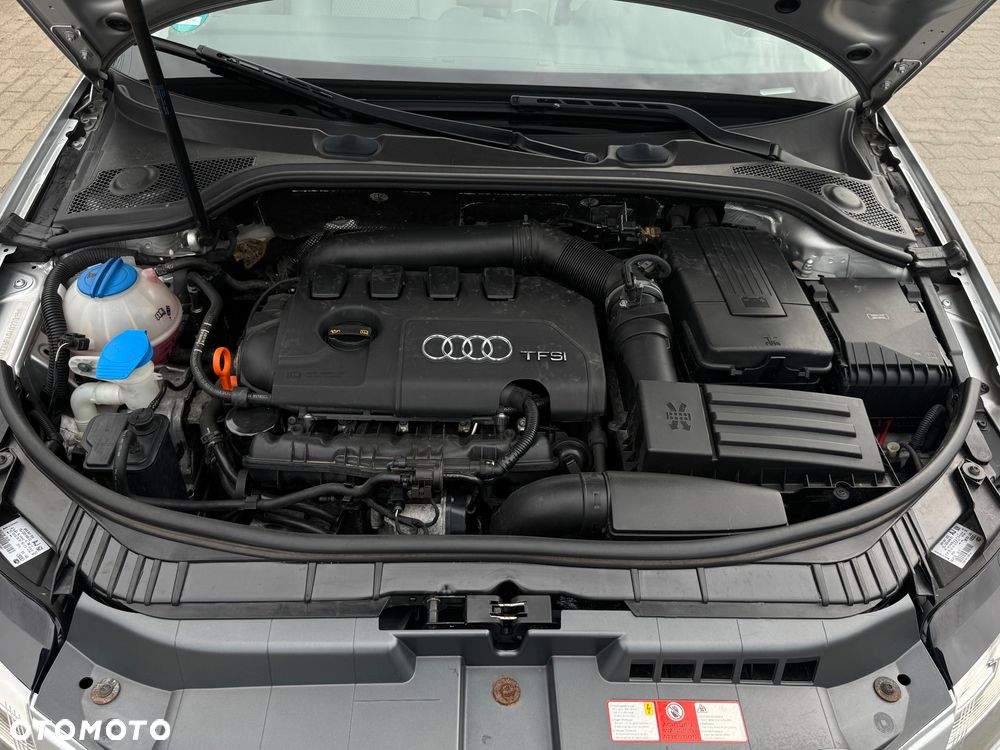 Audi A3 Sportback 1.8 TFSI Attraction - 38