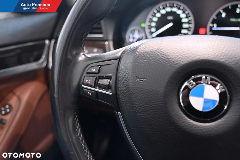 BMW Seria 5 520d - 5