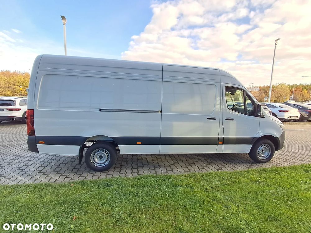 Mercedes-Benz Sprinter 317 CDI Furgon PRO długi 4325 mm L3H2 - 12