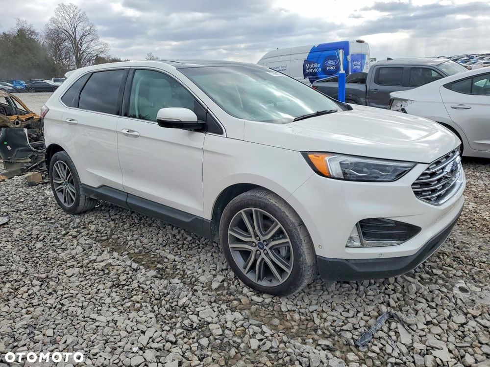 Ford Edge - 3