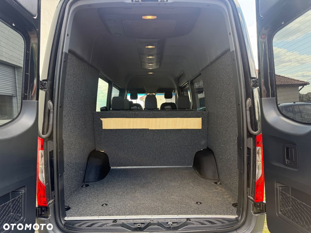 Mercedes-Benz Sprinter 906.255 7G-TRONIC Plus - 36