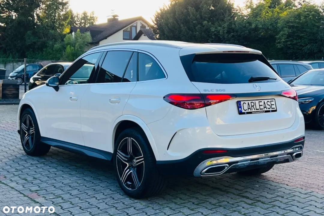 Mercedes-Benz GLC 300 de 4-Matic AMG Line - 2