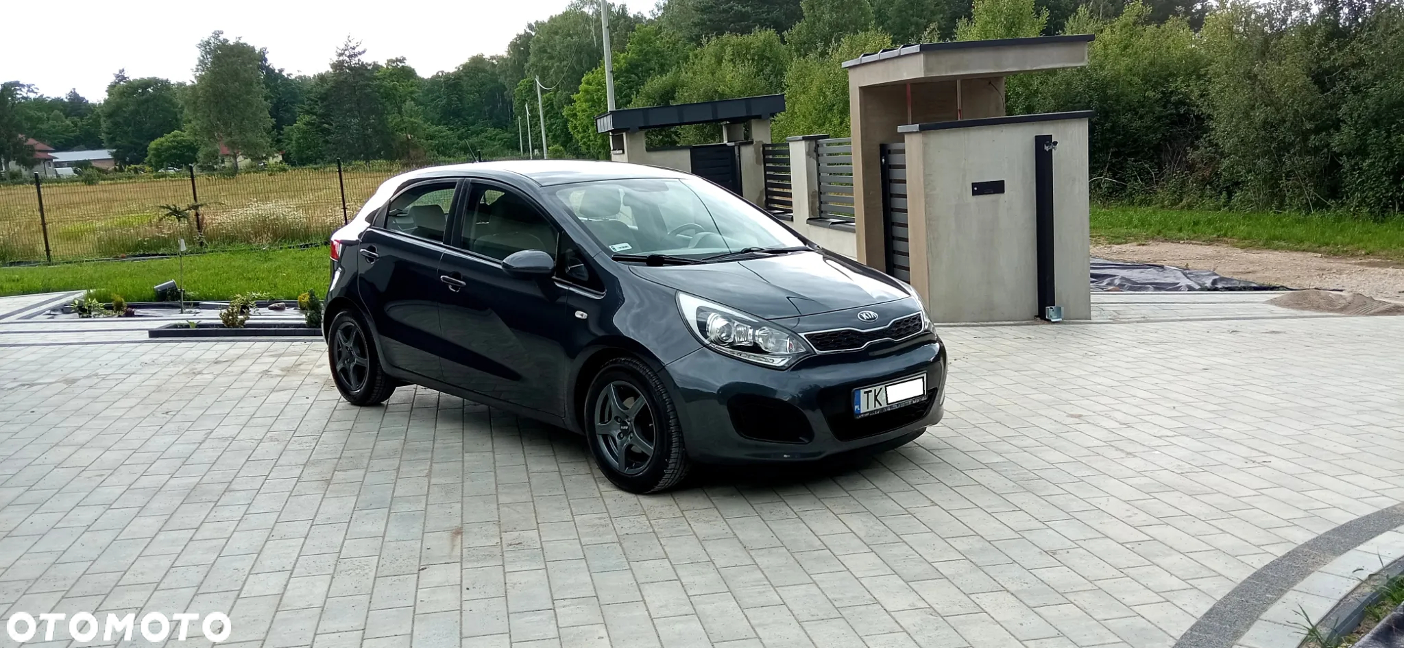 Kia Rio - 8