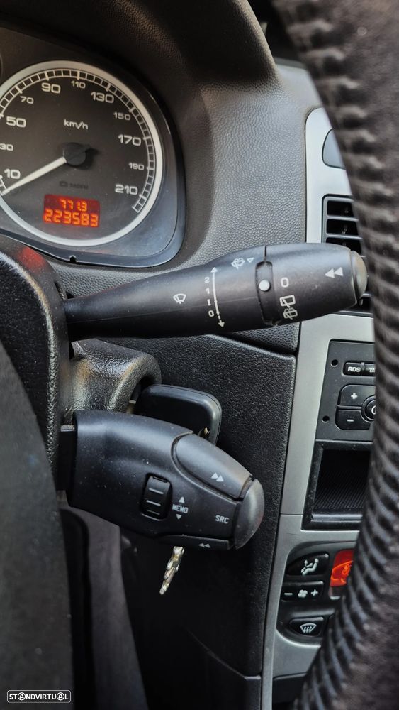 Peugeot 307 Break 1.4 HDi XS - 16