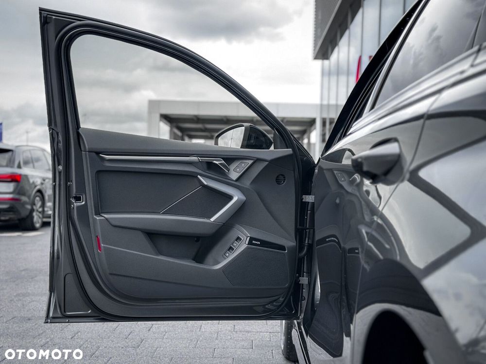 Audi A3 Sportback - 16
