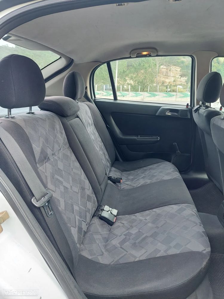 Opel Astra 1.7 DTi Club - 5