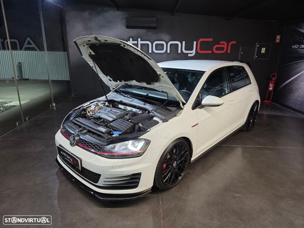 VW Golf 2.0 TSi GTi DSG Performance - 33