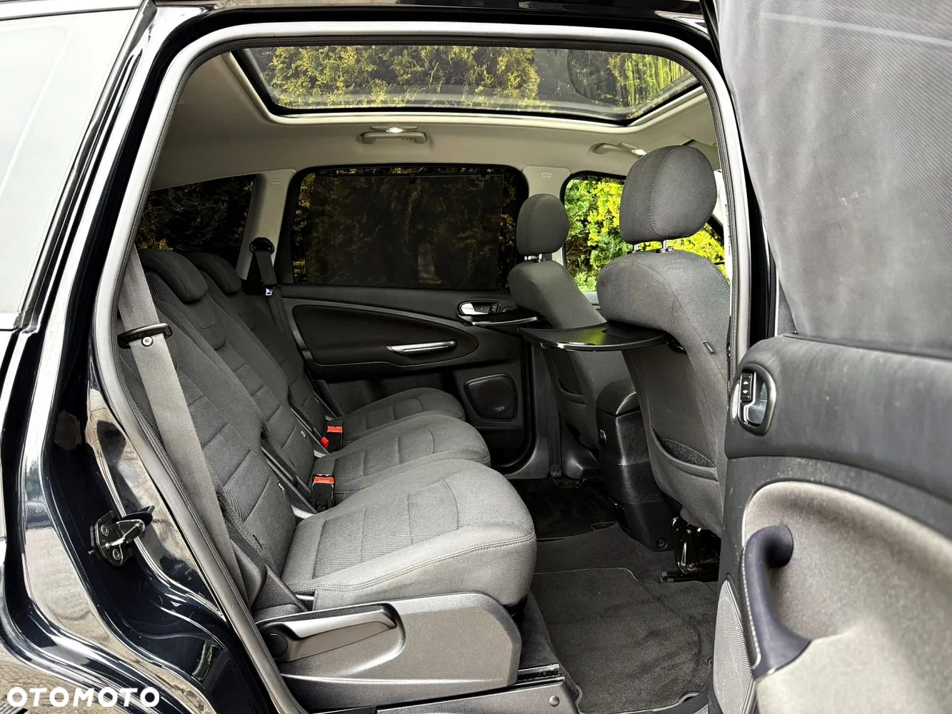Ford S-Max - 37