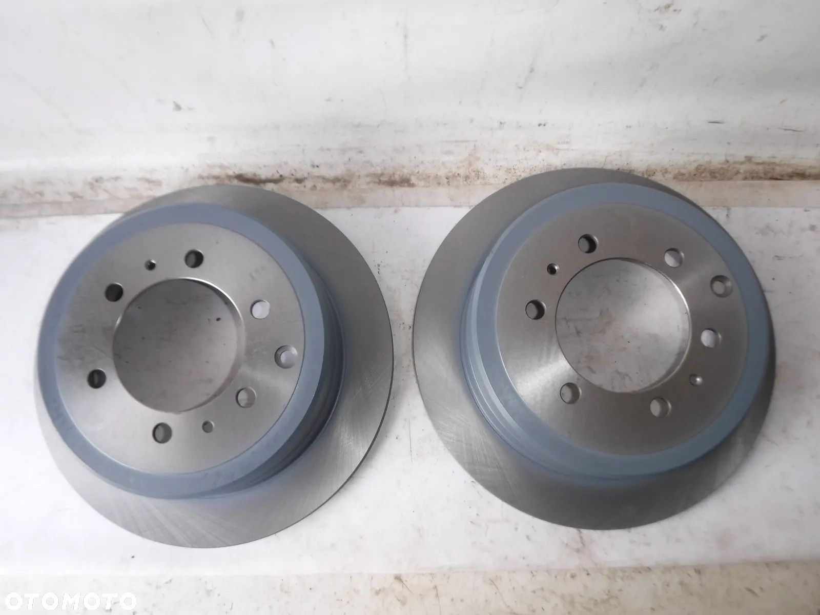toyota land cruiser 80 j8 tarcze hamulcowe tył tylne nowe  adt34389 - 1