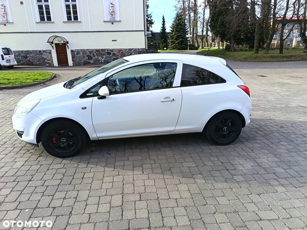 Opel Corsa - 2