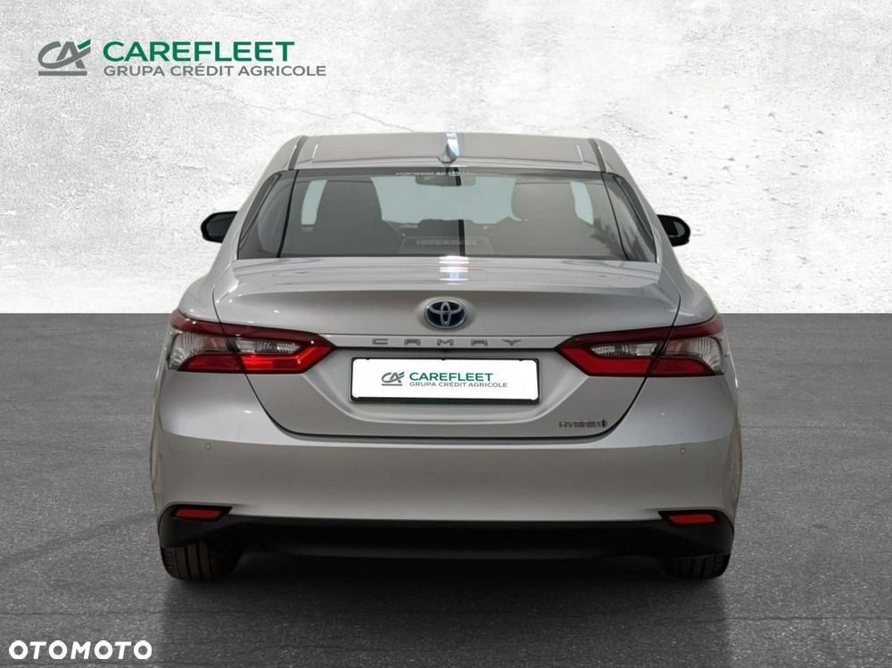 Toyota Camry - 7