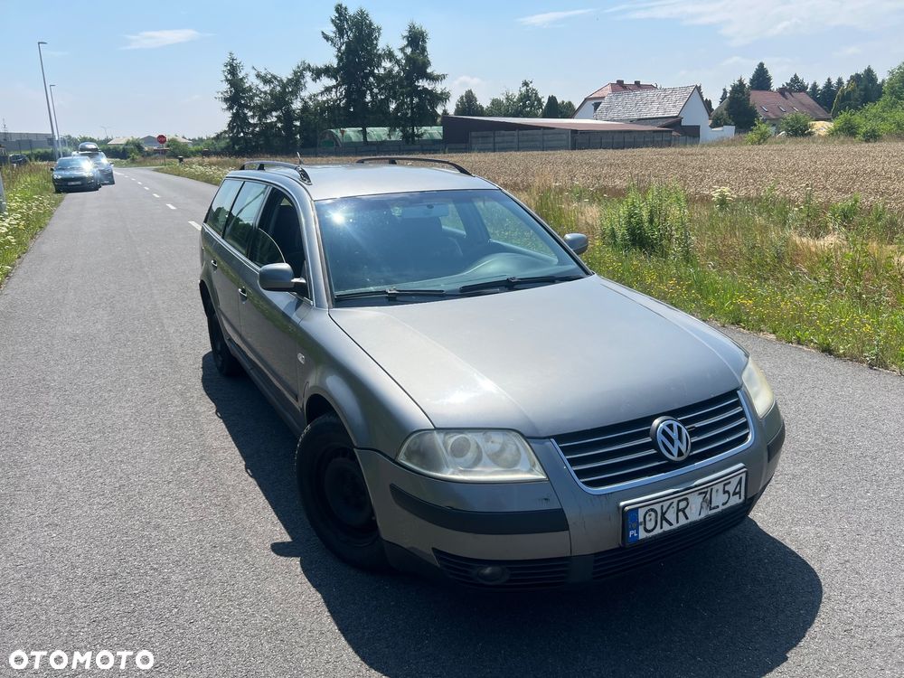 Volkswagen Passat 1.9 TDI Trendline - 1