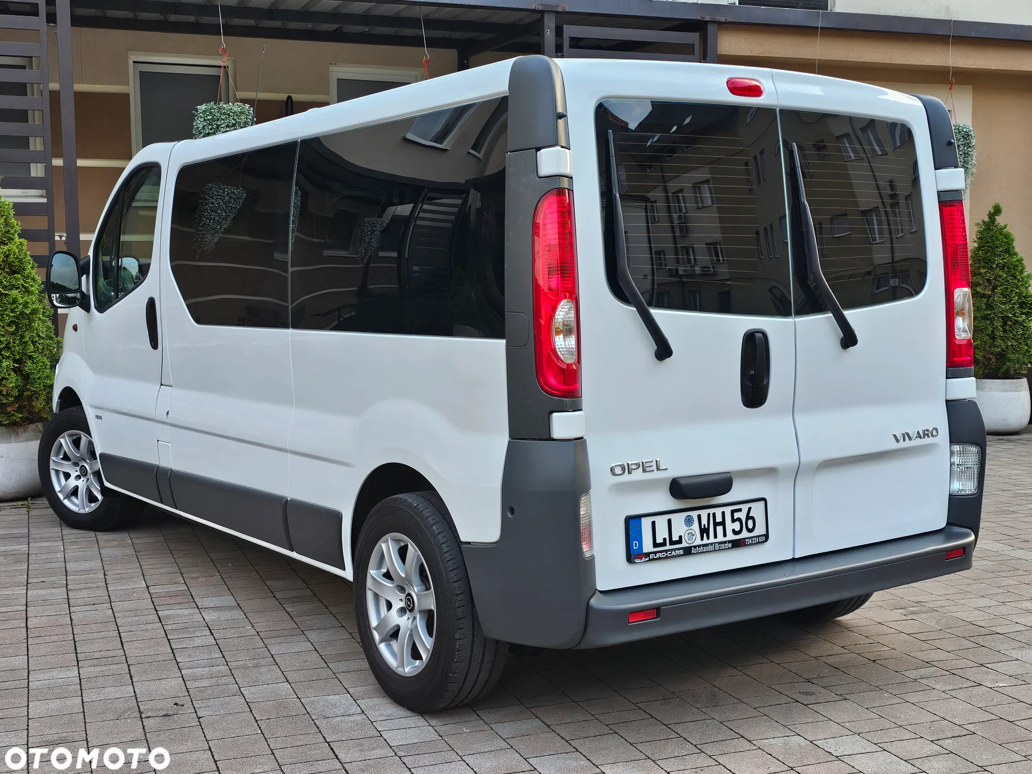 Opel Vivaro 2.0 CDTI L2H1 - 4