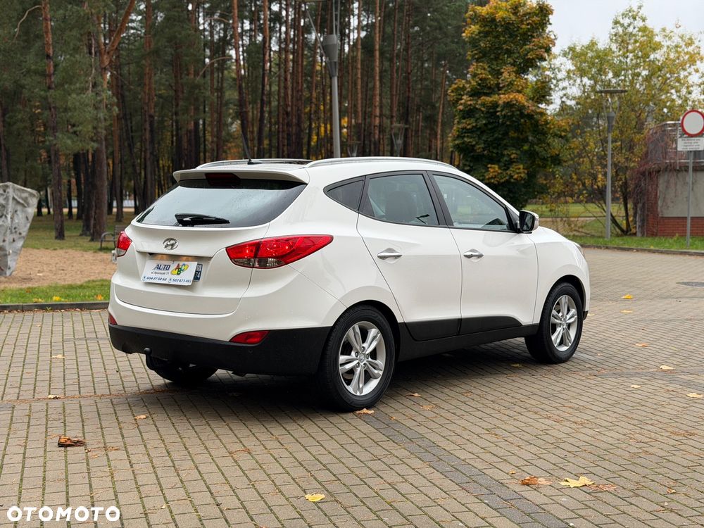 Hyundai ix35 2.0 CRDi 4WD Premium - 3