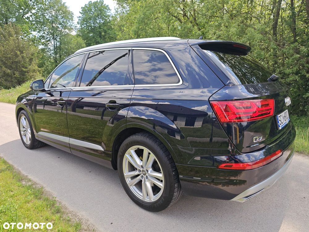 Audi Q7 - 3