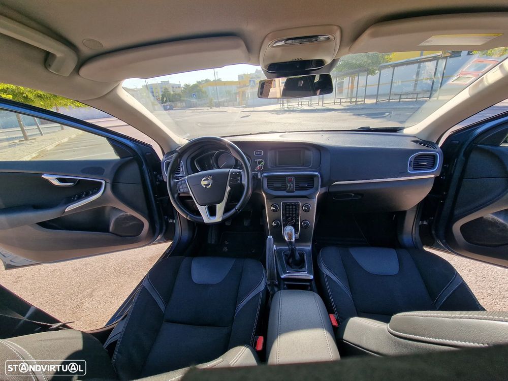Volvo V40 1.6 D2 Eco Momentum - 6