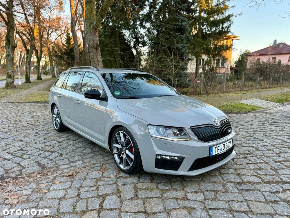 Skoda Octavia 2.0 TDI RS Challenge DSG - 8