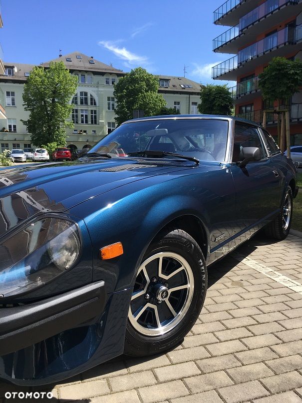 Nissan 280 ZX - 6