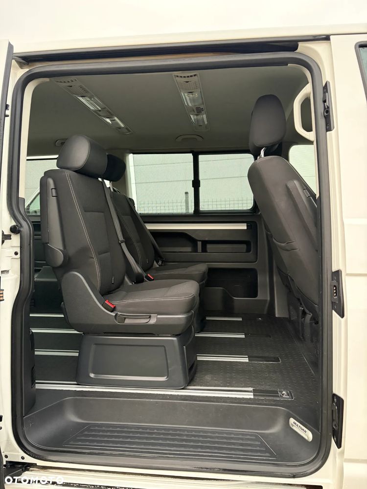 Volkswagen Multivan 2.0 TDI L1 Trendline 4Motion DSG - 9
