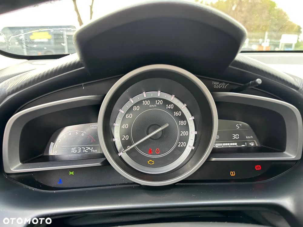 Mazda 2 - 12