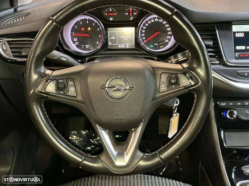 Opel Astra Sports Tourer - 11