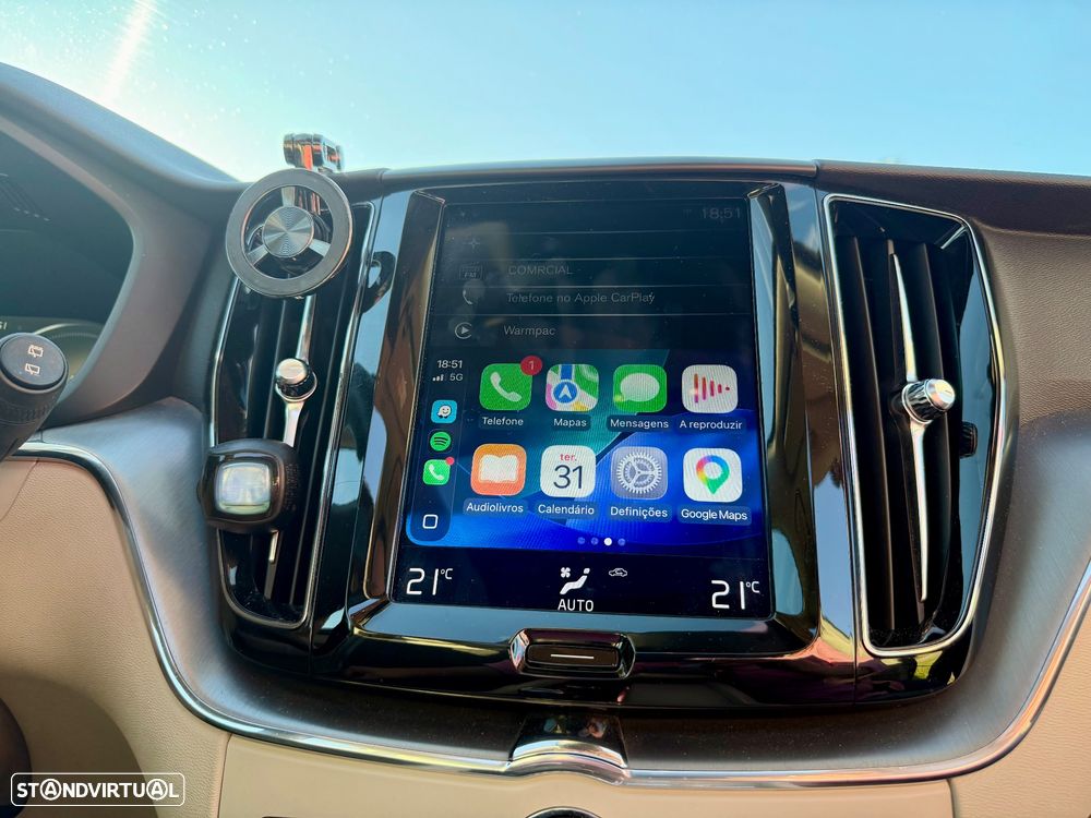 Volvo XC 60 2.0 T8 PHEV Momentum AWD - 17