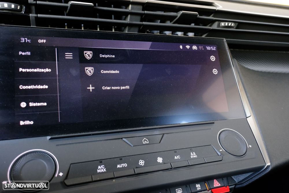 Peugeot 308 1.6 Hybrid Active Pack e-EAT8 - 29