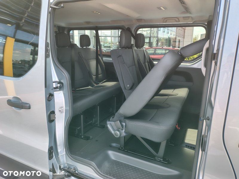 Renault Trafic - 9