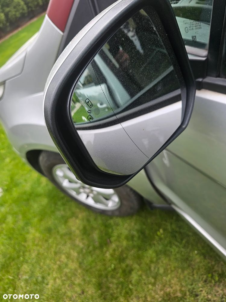 Ford Tourneo Connect Grand - 6