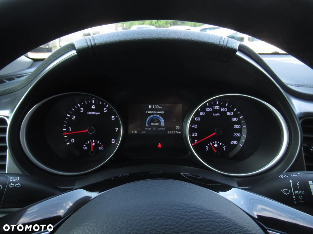 Kia Ceed 1.5 T-GDI M - 28