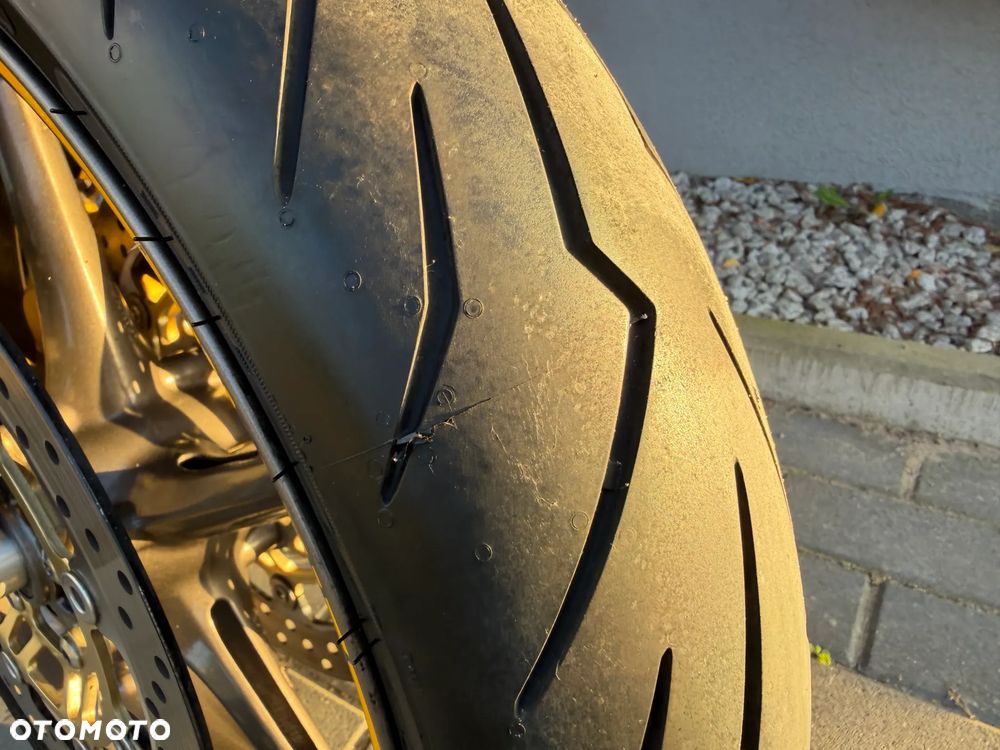 Triumph Daytona - 13
