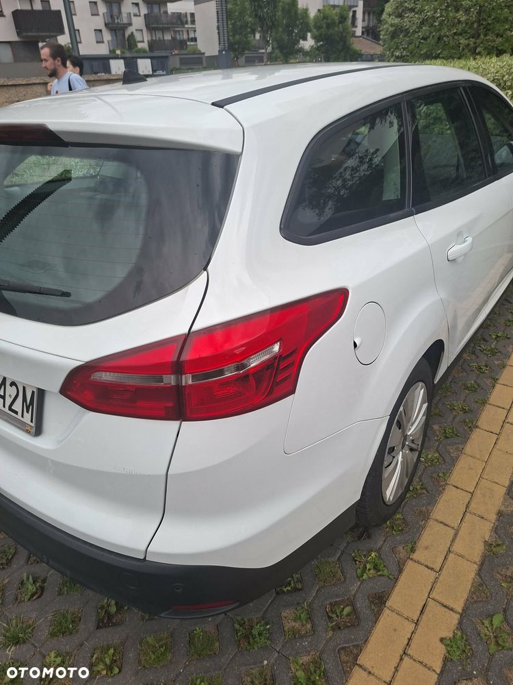 Ford Focus 1.5 TDCi Trend - 16