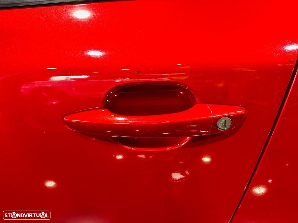 Peugeot e-2008 50 kWh Active Pack - 23