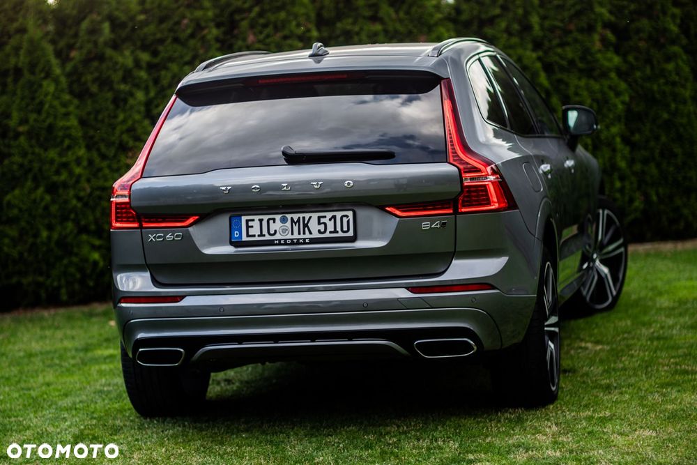 Volvo XC 60 B4 D AWD R-Design - 39