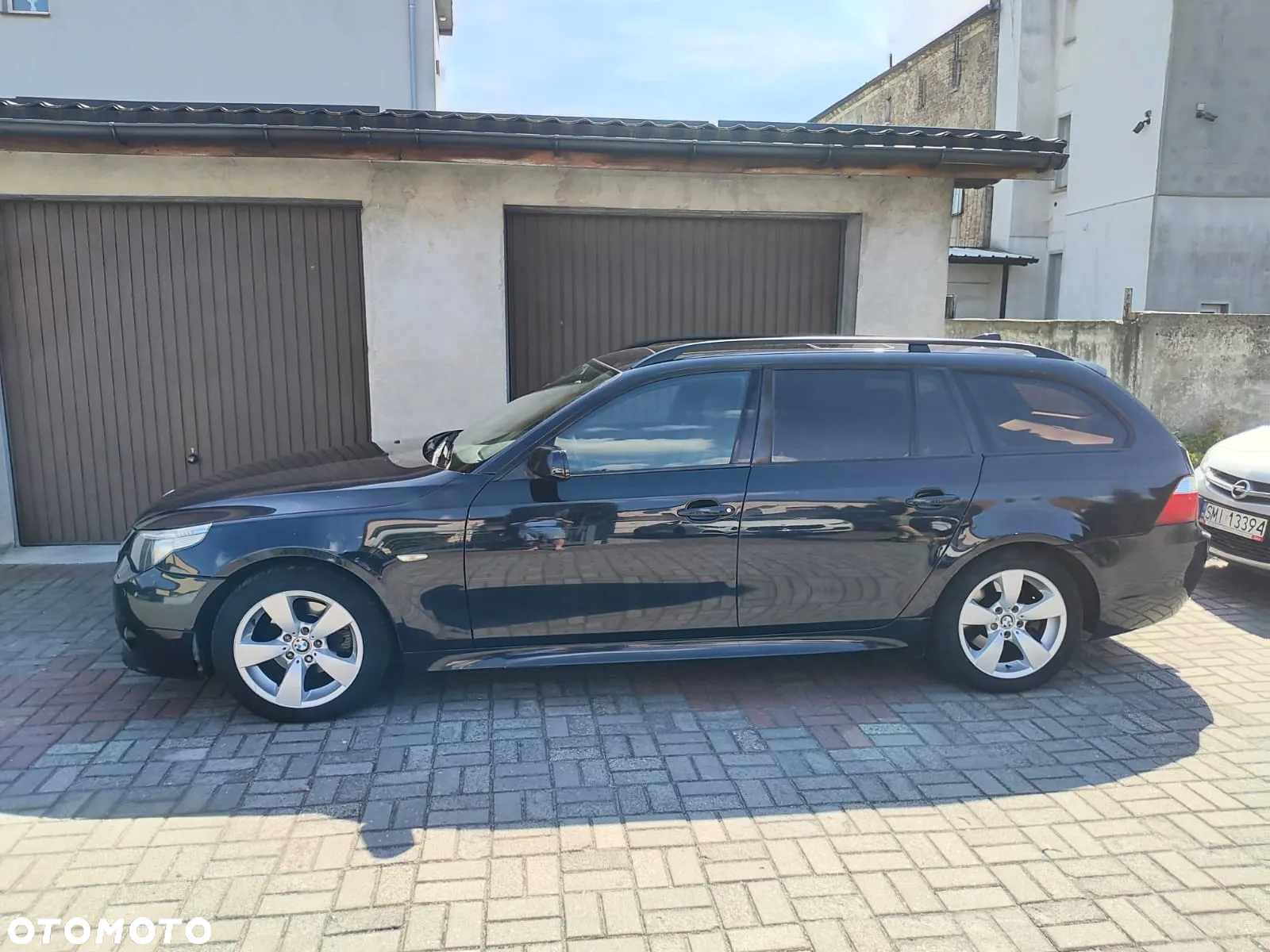 BMW Seria 5 520d - 22