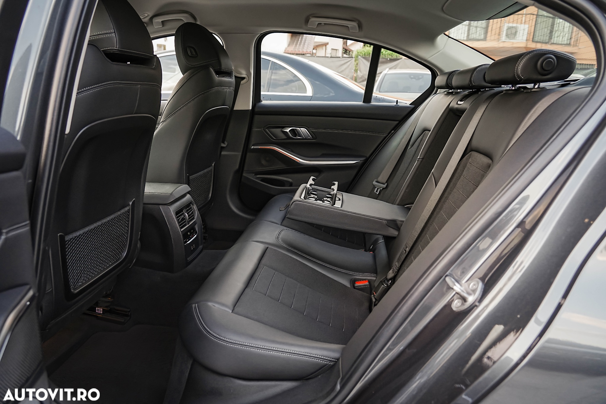 BMW Seria 3 318d AT MHEV - 21