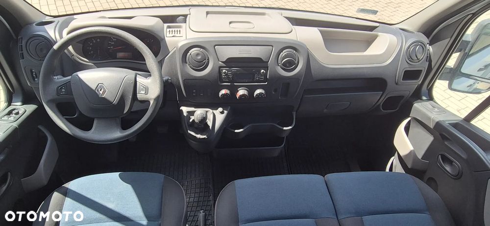 Renault Master - 11