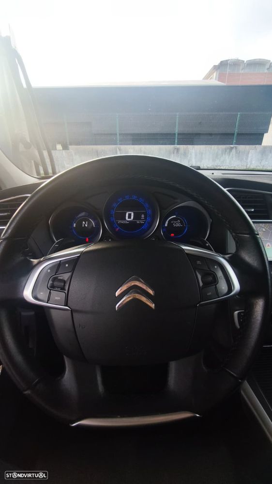 Citroën C4 e-HDi 115 ETG6 Business Class - 13