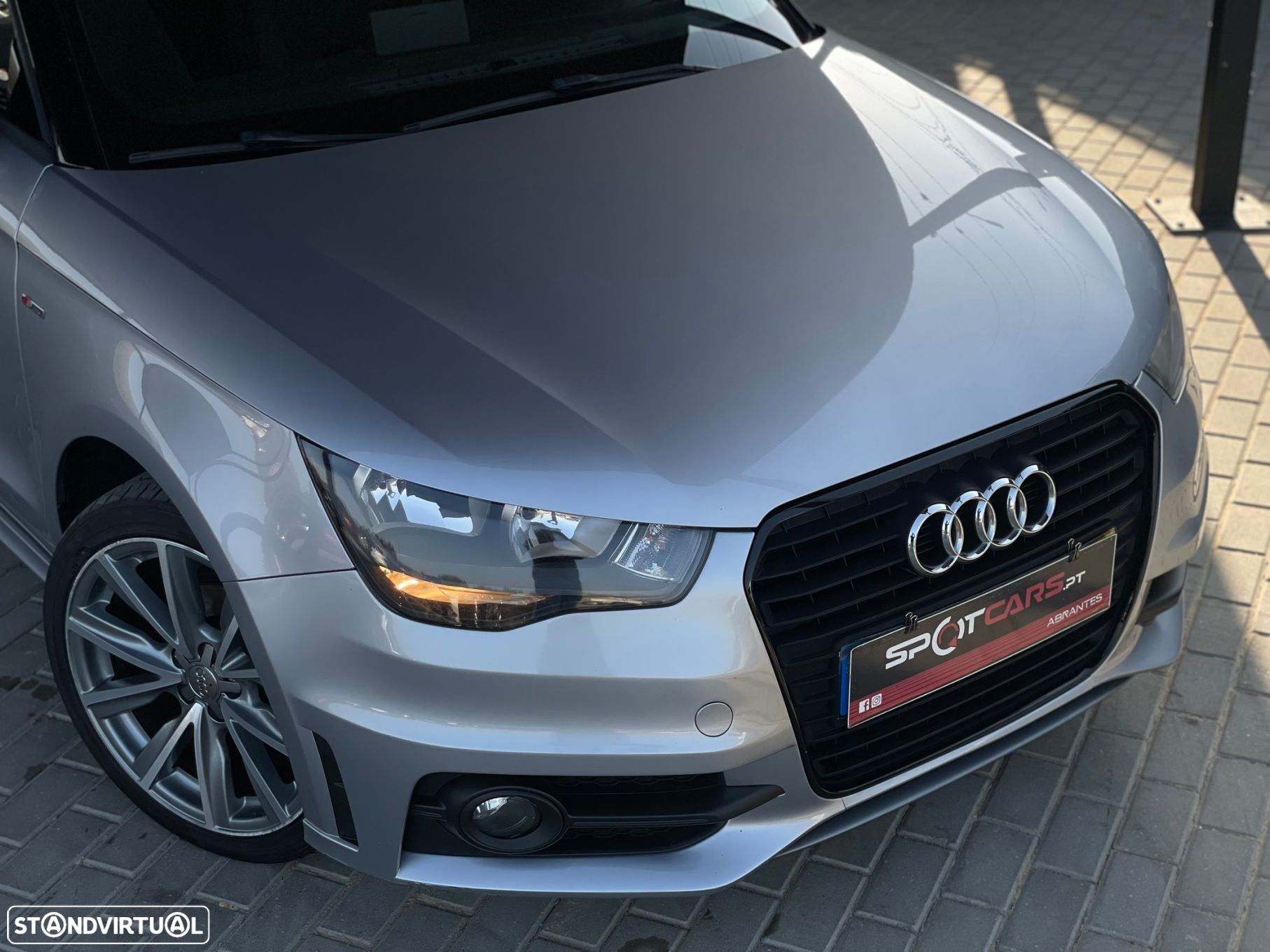 Audi A1 Sportback 1.6 TDI S-line - 2