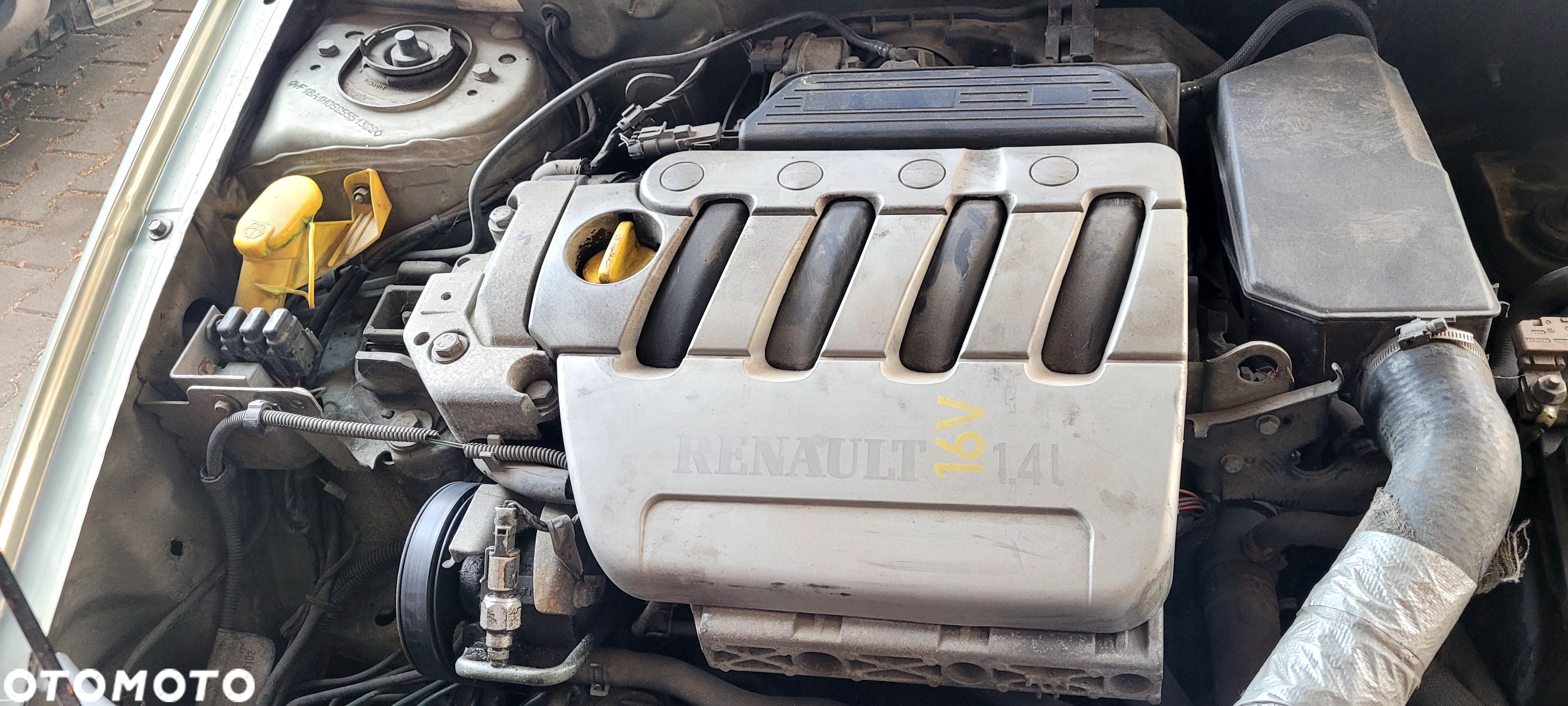 SILNIK SŁUPEK RANAULT MEGANE I 1,4 16V - 1