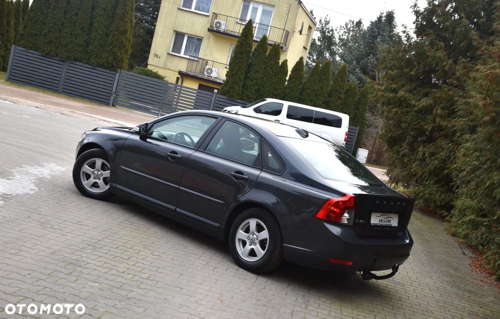 Volvo S40 - 25