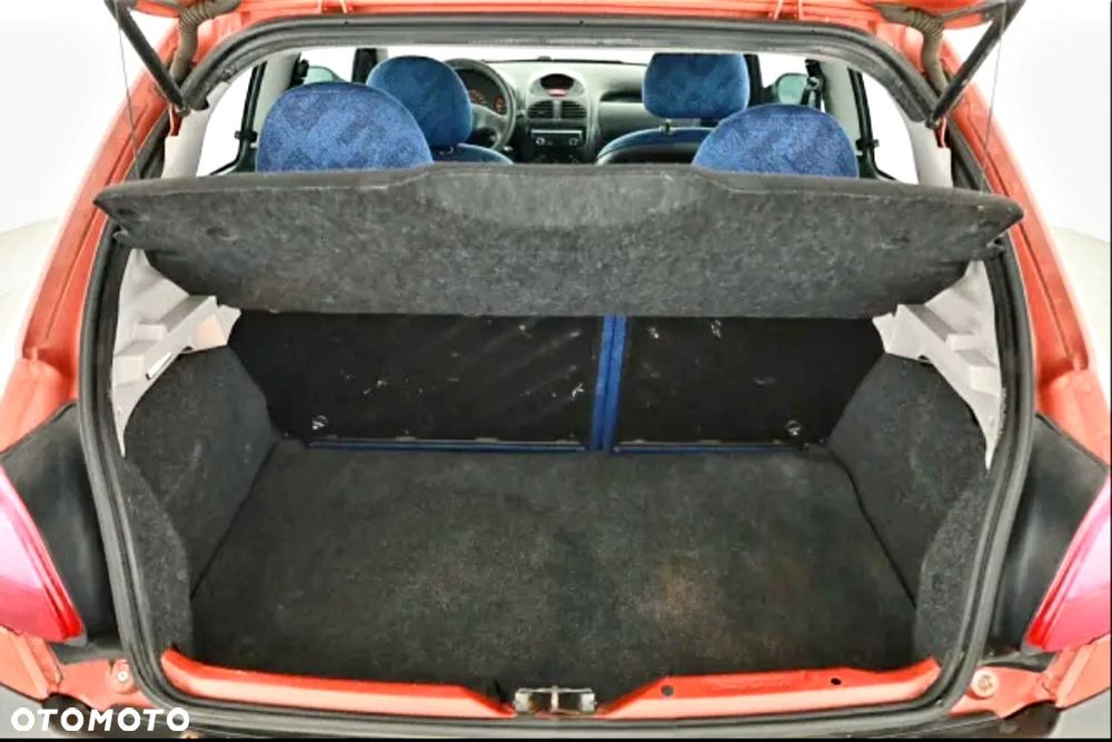 Peugeot 206 1.1 XR - 13