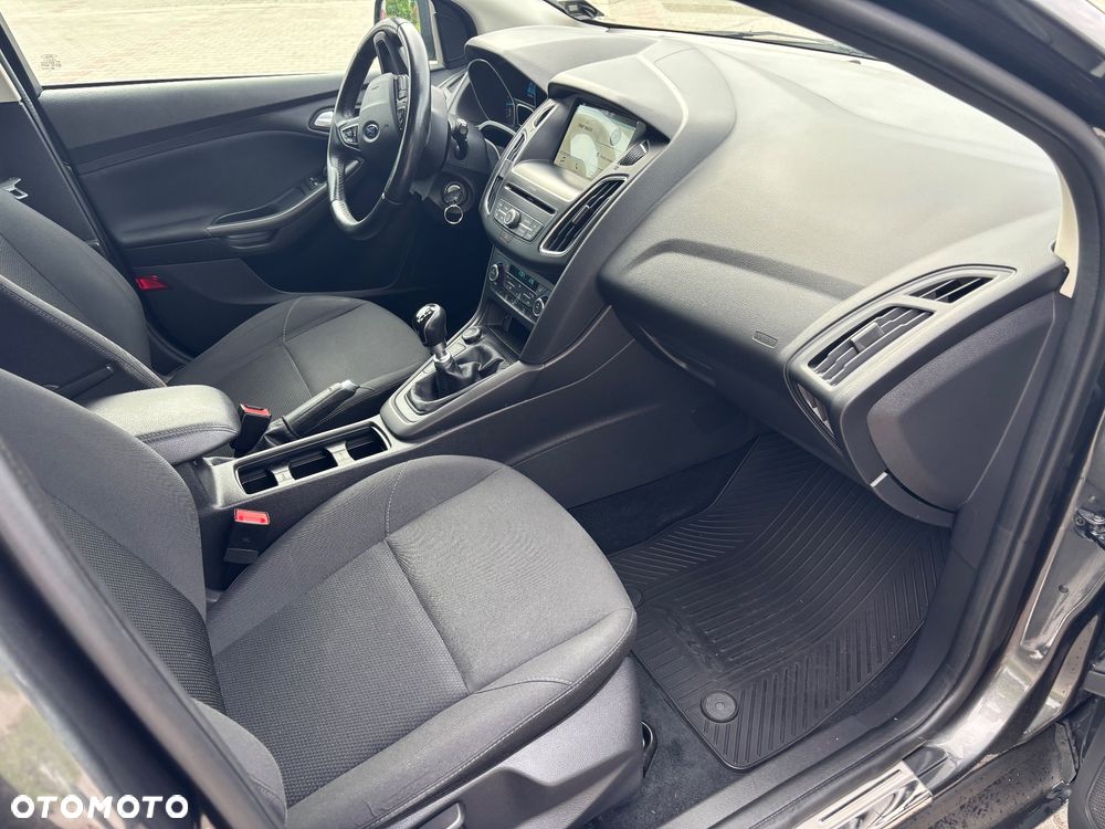 Ford Focus 1.0 EcoBoost Start-Stopp-System ACTIVE STYLE - 10