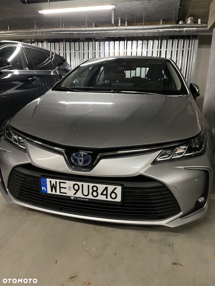 Toyota Corolla 1.8 Hybrid Comfort - 18